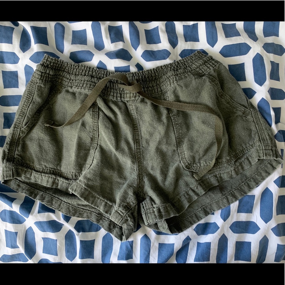 Cute lightweight shorts!